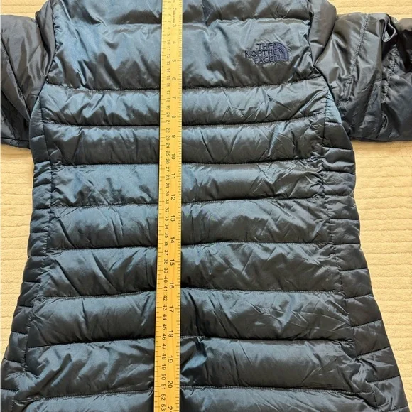 The North FaceSize:XS Women's Dark Blue Puffer Jacket - Picture 10 of 11